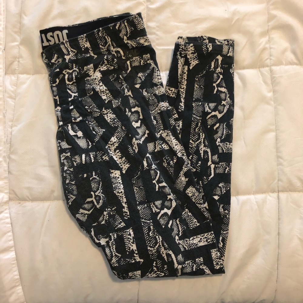 Nike leggings